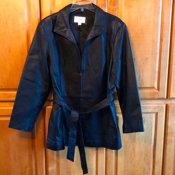Women’s Leather Coat Jacket - Picture 1 of 5